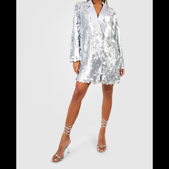Boohoo Sequin Blazer Dress (18) - Picture 4 of 9